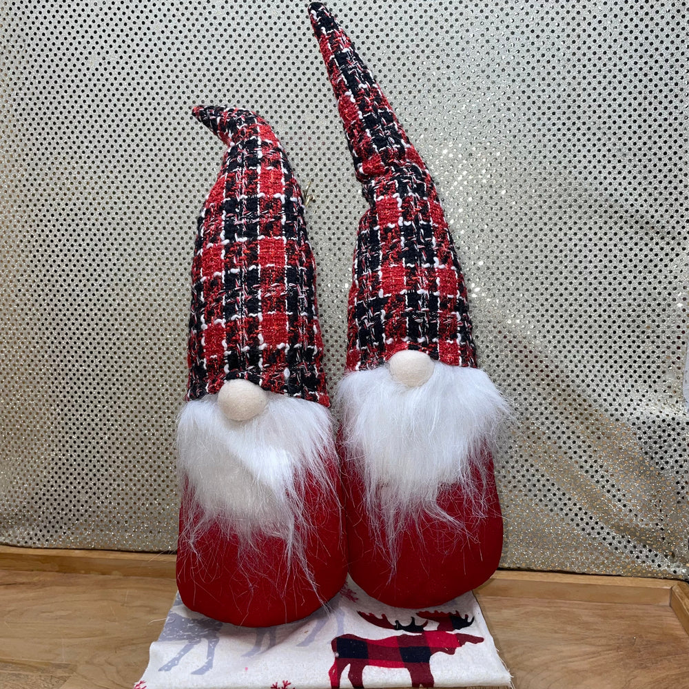 Gnome Sitter Black/Red Plaid Hat