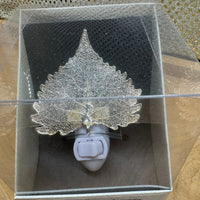 
              Real Leaf Night Light - Aspen or Cottonwood Leaf
            