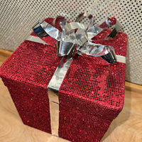 
              Red Glitter Present Wire Basket
            