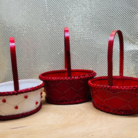 Red/White Wired Heart Bead Basket