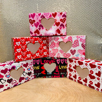 
              Chocolate Hearts Window Box L
            