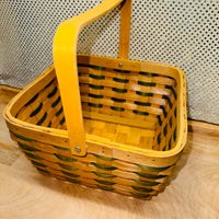 Natural w/Green Chipwood Basket With Drop Handle