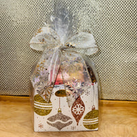 
              Holiday Sampler 1 2025
            