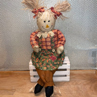 
              Sitting Fabric/Felt Scarecrow
            