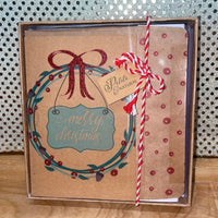 
              Merry Christmas w/Wreath Boxes Cards
            