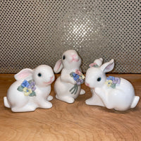 
              White Porcelain Rabbit
            