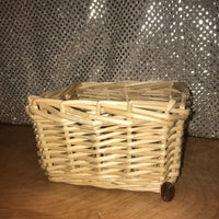 Small Vanilla Willow Square Basket