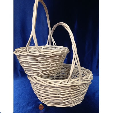 Round White Willow Basket (2 sizes)